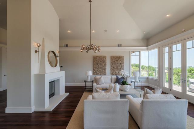 5 Redberry, Portola Valley CA: https://media.crmls.org/mediaz/14131730-e944-418d-b41e-9c3a39aa88e1.jpg