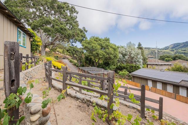 8543 Carmel Valley Road, Carmel Valley CA: https://media.crmls.org/mediaz/141429b8-7ae2-41eb-83e1-34e9915263c7.jpg