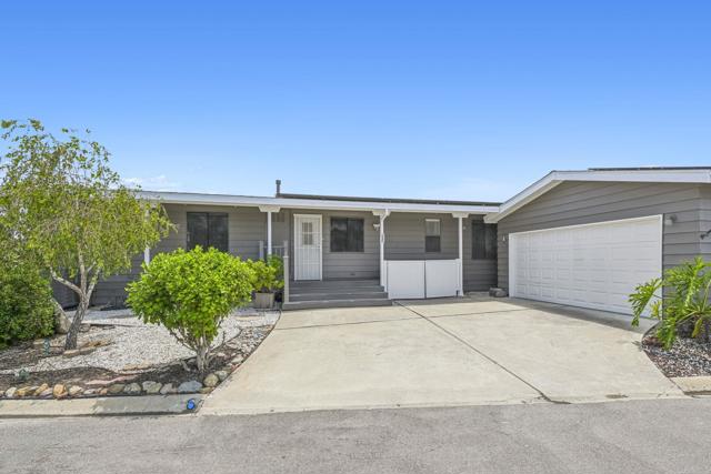 Detail Gallery Image 28 of 58 For 631 via Costa Rica, Vista,  CA 92081 - 2 Beds | 2 Baths