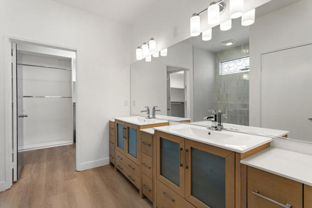 35677 Inverness Avenue, Palm Desert CA: https://media.crmls.org/mediaz/14157e4c-fb9b-40fa-87d2-d6052d89cdb9.jpg