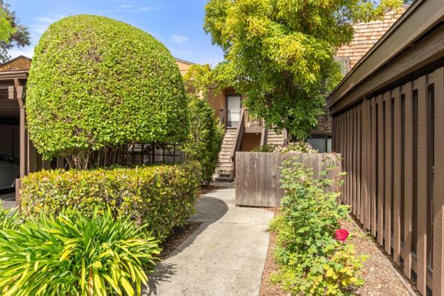 78 Pearce Mitchell Place, Stanford CA: https://media.crmls.org/mediaz/1416087e-8462-4c72-a535-a655d44ce4d1.jpg