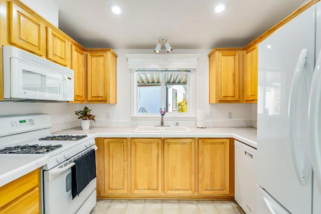 6011 Scotts Valley Drive, Scotts Valley CA: https://media.crmls.org/mediaz/1416d181-76f9-411a-969d-a1ca2ef78136.jpg