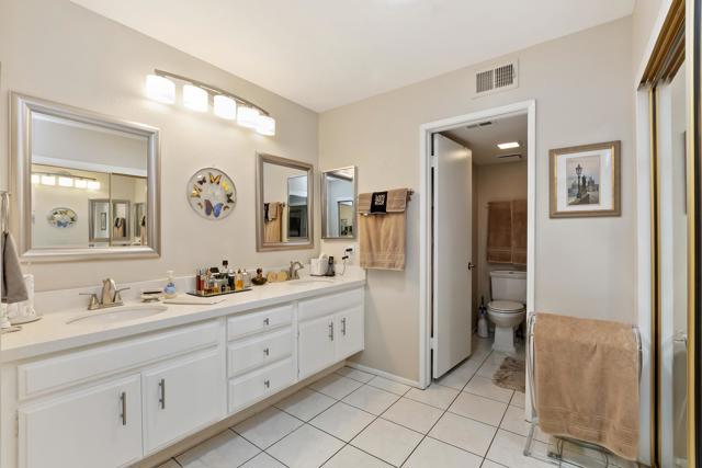 72416 Sommerset Drive, Palm Desert CA: https://media.crmls.org/mediaz/1417481c-243c-4411-b987-6bfd68bdcec3.jpg