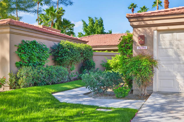 76184 Sweet Pea Way, Palm Desert, CA 92211