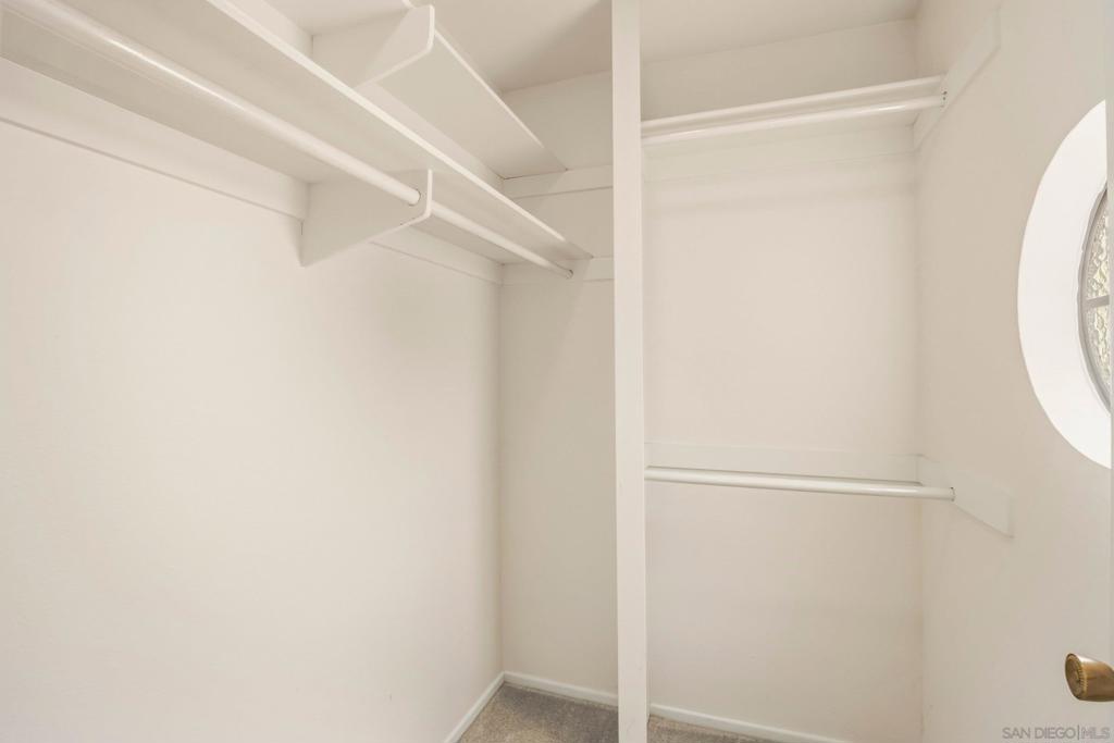 17940 Avenida Alozdra - photo 16