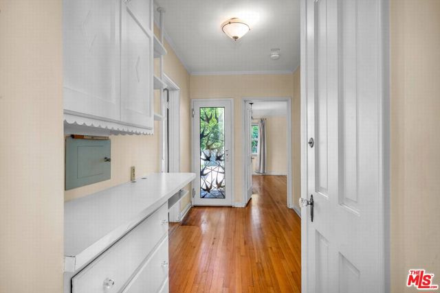 1358 Woodruff Avenue, Los Angeles CA: https://media.crmls.org/mediaz/1417cc70-3368-4c84-ba02-8ca8765348d0.jpg