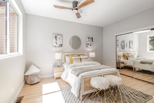 Image 16 of 26 For 419 Saint Emilion Ct