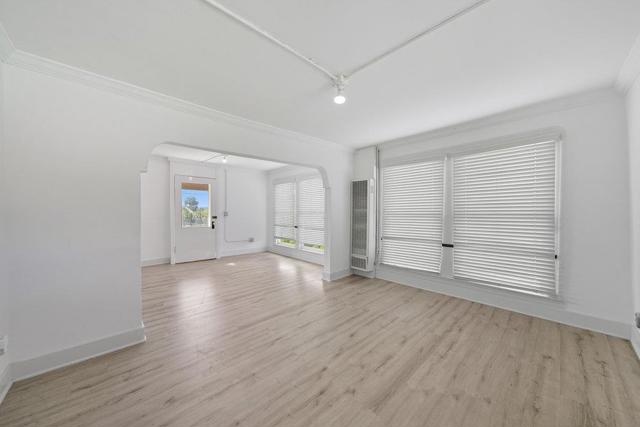 316 Napa Street, Vallejo CA: https://media.crmls.org/mediaz/1418a87f-b50c-4ced-a395-ebb91c35fa50.jpg