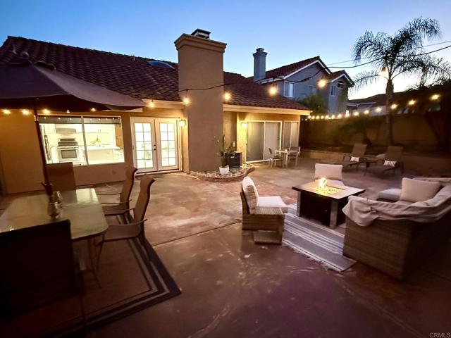 1642 Marbella Drive, Vista CA: https://media.crmls.org/mediaz/1418dcc6-b4af-4f30-a1ac-2dd70bdf030c.jpg