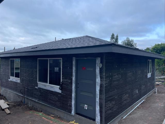 3335 37 S Barcelona St., Spring Valley CA: https://media.crmls.org/mediaz/141a47b9-3e9b-4726-8619-aad4fc2490ac.jpg