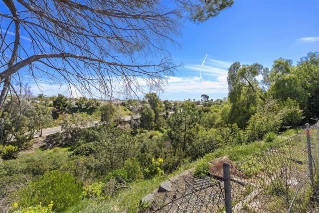 Detail Gallery Image 3 of 45 For 7851 Parma Ln, San Diego,  CA 92126 - 4 Beds | 2 Baths