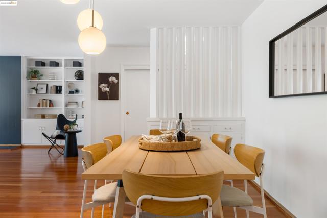 1515 Oxford, Berkeley CA: https://media.crmls.org/mediaz/141bfe8f-865e-4a33-915d-9001d1af6497.jpg