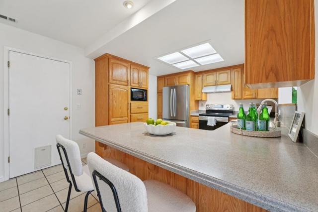 5886 Falon Way, San Jose CA: https://media.crmls.org/mediaz/141c472c-ea52-41f7-b5fd-568ba35ac989.jpg