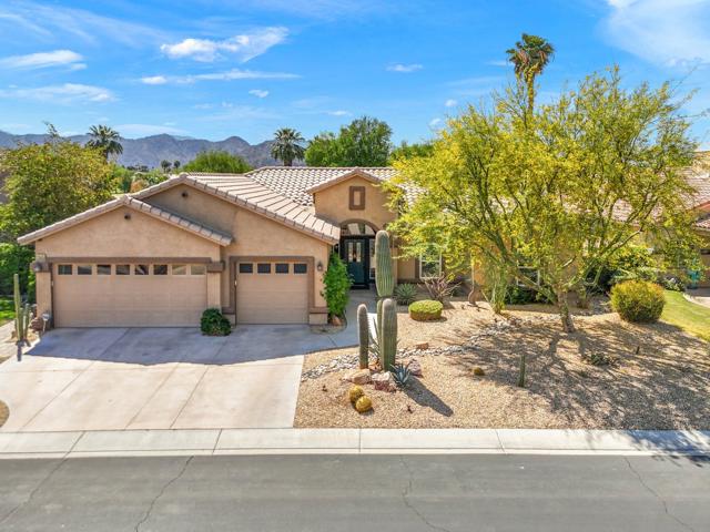 45553 Meadow Lake Drive, Indio CA: https://media.crmls.org/mediaz/141c7d71-d318-4a4c-a0c1-ba532d29be11.jpg