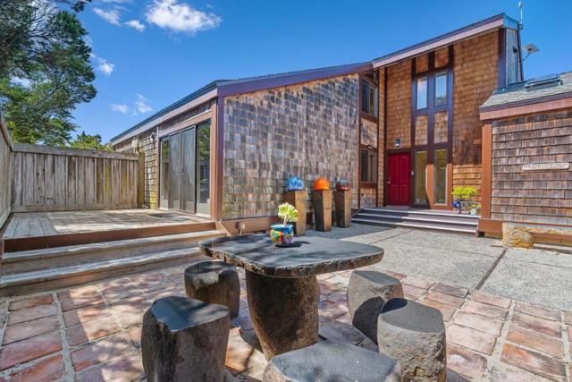 172 Monterey Dunes Way, Moss Landing CA: https://media.crmls.org/mediaz/141e5648-b84c-440d-9bdf-4e0643756f12.jpg