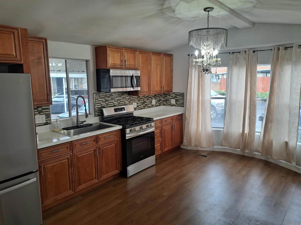 MLS #250039290SD image #12