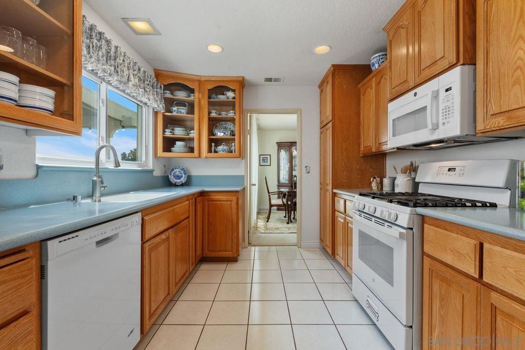 11355 Middle Ridge Terrace - photo 13
