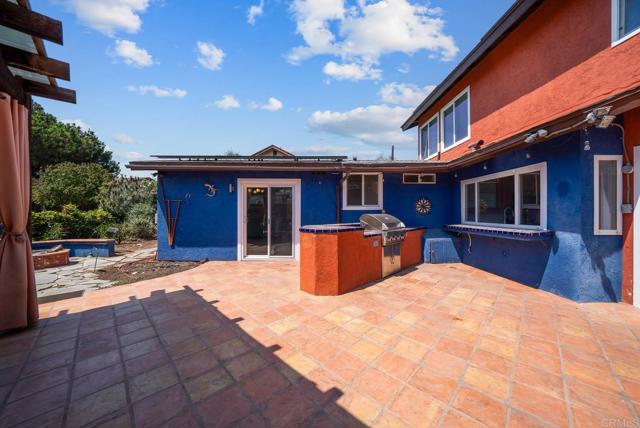 Detail Gallery Image 32 of 59 For 694 Calma Pl, Chula Vista,  CA 91910 - 5 Beds | 3/1 Baths