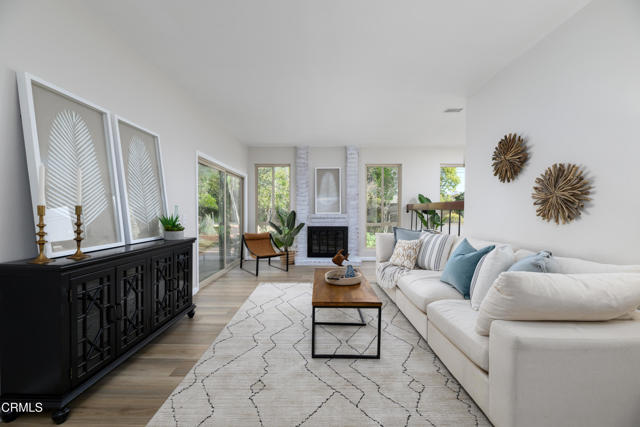 Detail Gallery Image 17 of 41 For 2674 Tanglewood St, Camarillo,  CA 93010 - 4 Beds | 3 Baths