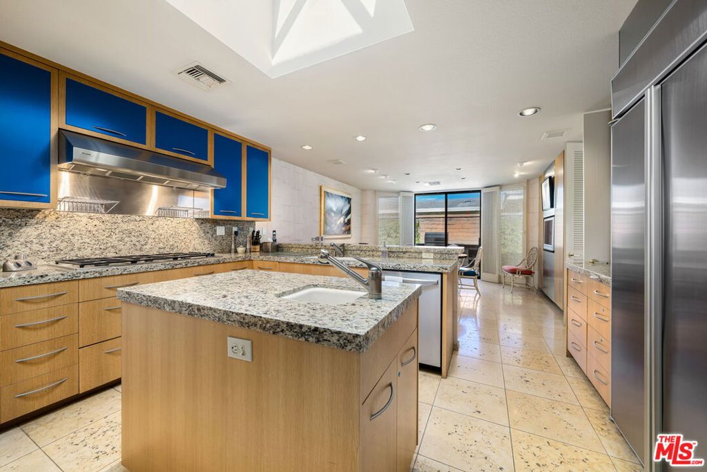 MLS #25606817 image #14