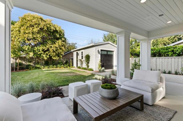 163 Iris Street, Redwood City CA: https://media.crmls.org/mediaz/1422f84b-a8ed-4bb3-bfc6-95510045f261.jpg