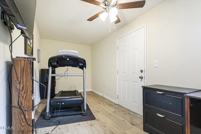 Detail Gallery Image 48 of 64 For 10272 Willow Springs Ln, Sunland,  CA 91040 - 4 Beds | 3 Baths