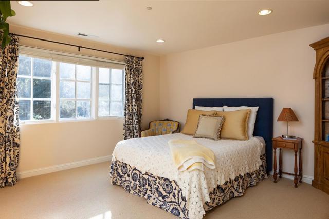 8680 River Meadows Road, Carmel CA: https://media.crmls.org/mediaz/14237041-e7fa-4aa6-9bd2-70845342558b.jpg