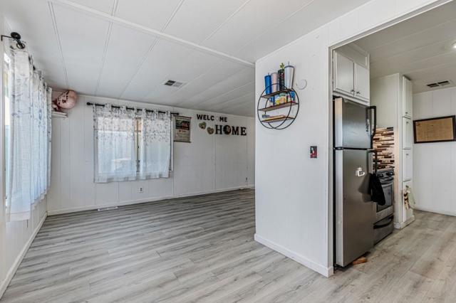 200 Burnett Avenue, Morgan Hill CA: https://media.crmls.org/mediaz/1424764d-17f3-4c3a-84a9-019ae62b0224.jpg