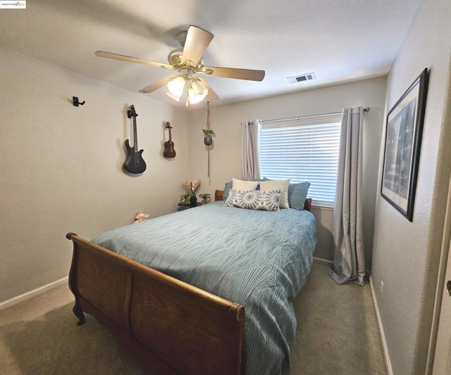 8040 Kelok Way, Clayton CA: https://media.crmls.org/mediaz/1424fedd-d59f-4297-8a57-4ce05fd63db3.jpg