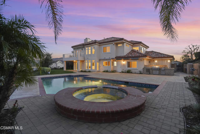 7111 Los Coyotes Place, Camarillo CA: https://media.crmls.org/mediaz/14252415-6201-4ade-8937-0b0a0fbe485c.jpg