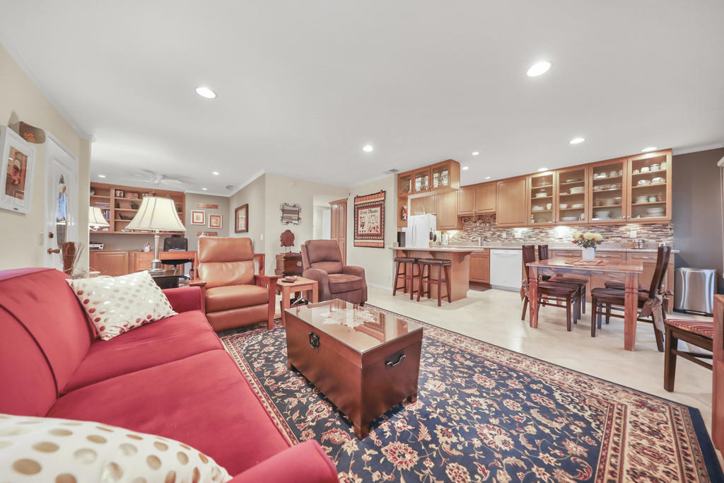 MLS #219139058DA image #4