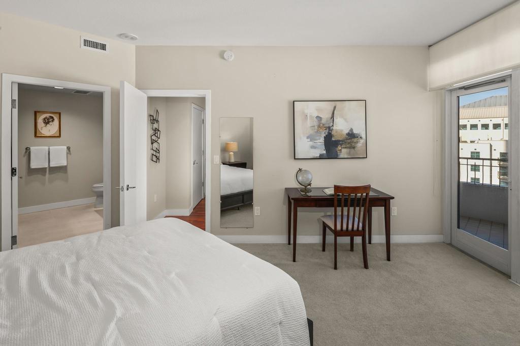 700 Harbor - photo 13