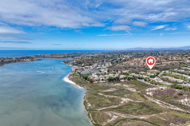 4781 ARGOSY LANE, Carlsbad CA: https://media.crmls.org/mediaz/1426da0e-4e5f-4e18-bcc0-eac8731839df.jpg