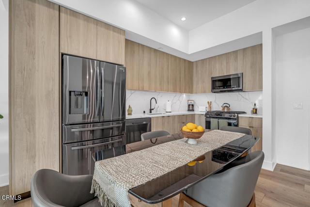 Detail Gallery Image 10 of 31 For 178 S Euclid Ave #412,  Pasadena,  CA 91104 - 1 Beds | 1 Baths