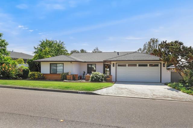 1144 San Julian Dr, San Marcos CA: https://media.crmls.org/mediaz/1427127e-2aa4-4d3e-b148-ca0ac24ab46f.jpg