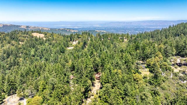 12338 First Fork Road, Los Gatos CA: https://media.crmls.org/mediaz/14285d94-d297-4565-955f-e98402cc675d.jpg