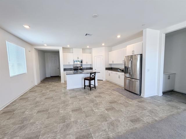 Detail Gallery Image 6 of 33 For 25523 Sutera Dr, Homeland,  CA 92548 - 3 Beds | 2 Baths