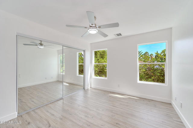 16005 Parthenia Street, North Hills CA: https://media.crmls.org/mediaz/142a1b0d-0161-4484-9d82-db93917fdb20.jpg