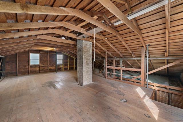 320 N 11th Street, San Jose CA: https://media.crmls.org/mediaz/142ae022-4e05-4b42-af4b-7ea0c93c43e0.jpg