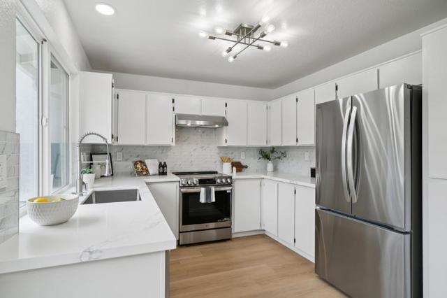 33024 Compton Court, Union City CA: https://media.crmls.org/mediaz/142ef9a4-ee9d-415d-b8a4-3a6a5dd62bd2.jpg