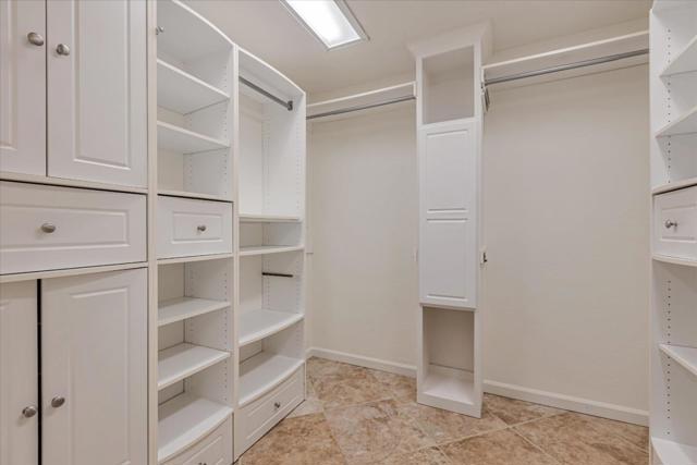 18400 Overlook Road, Los Gatos CA: https://media.crmls.org/mediaz/142fb066-c88c-42a7-87b0-1e15904592b5.jpg