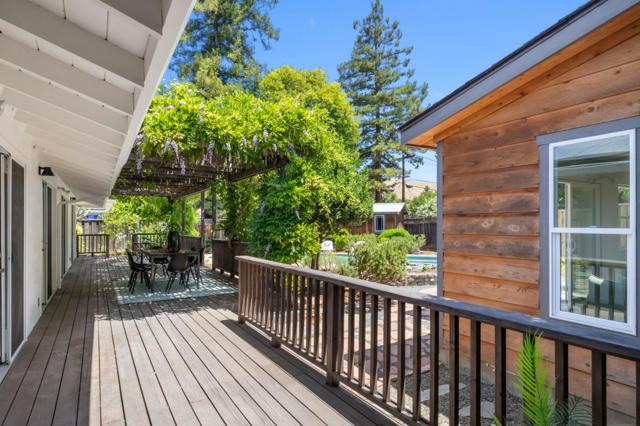 934 Hickory Way, Fremont CA: https://media.crmls.org/mediaz/14310d13-cebd-47ee-9e68-ff6534e1cdd6.jpg