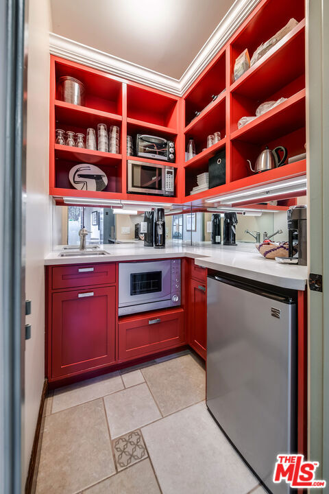 1925 Curson Place, Los Angeles CA: https://media.crmls.org/mediaz/14312132-1c42-4bca-932b-e7c073dbff02.jpg