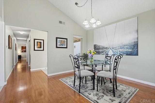 Detail Gallery Image 20 of 46 For 17347 Plaza Maria, San Diego,  CA 92128 - 2 Beds | 2 Baths