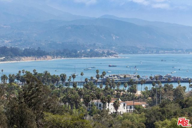 540 Miramonte Drive, Santa Barbara CA: https://media.crmls.org/mediaz/143226aa-df18-4cad-ab3b-115c7f7bc65f.jpg