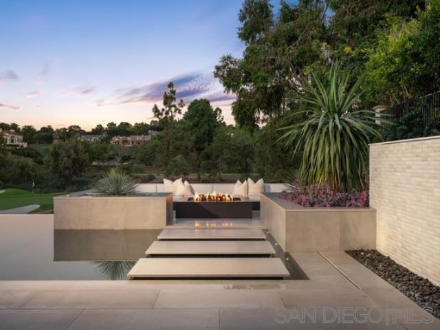 Image 5 of 13 For 5986 Greensview Ct