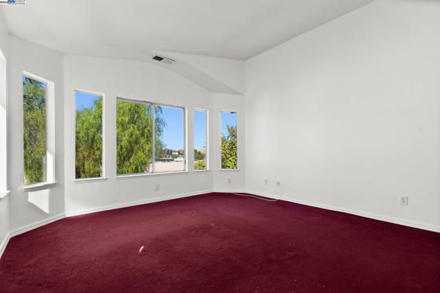 2205 Mark Twain, Antioch CA: https://media.crmls.org/mediaz/1432da07-4d8a-42d9-8409-fa8260fed704.jpg