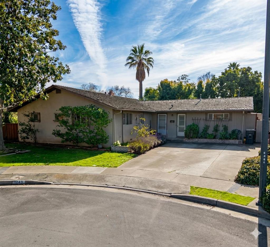 1243 Gooseberry Court