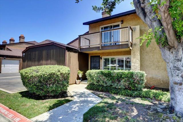 Detail Gallery Image 1 of 1 For 990 E Main St a,  El Cajon,  CA 92021 - 3 Beds | 2/1 Baths