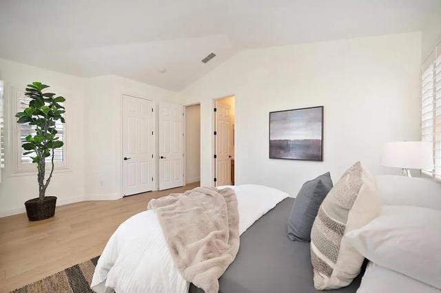 2791 Giorno Way, El Dorado Hills CA: https://media.crmls.org/mediaz/1437ea56-82c9-4cee-adc0-b6f0f9a4ff5d.jpg